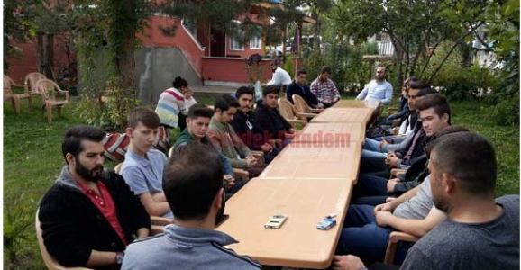 ÜLKÜCÜ GENÇLİK AÇIK HAVADA SEMİNERDE BULUŞTU