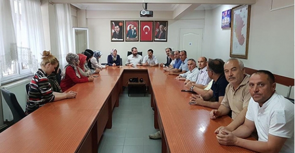 UNCUOĞLU HENDEK’TE ZİYARETLERDE BULUNDU