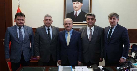 VALİ ÇAKACAK’A HAYIRLI OLSUN ZİYARETİ