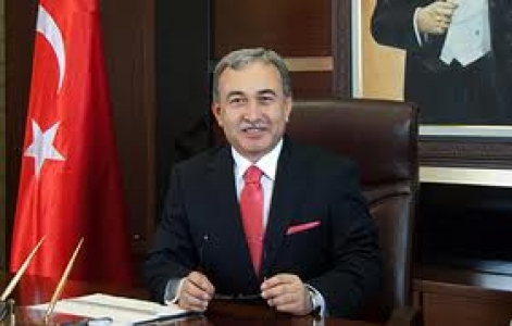  VALİ BÜYÜK'ÜN 2013-2014 ÖĞRETİM YILI MESAJI