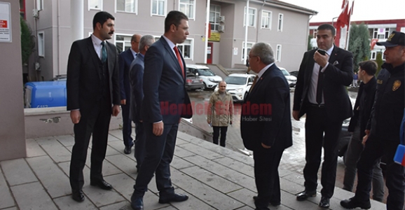 Vali’den İadeyi Ziyaret