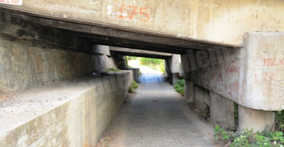 VATANDAŞLAR TRAFİĞE KAPATILMASINI İSTİYOR