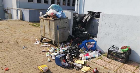 Velilerden Çöp Şikâyeti