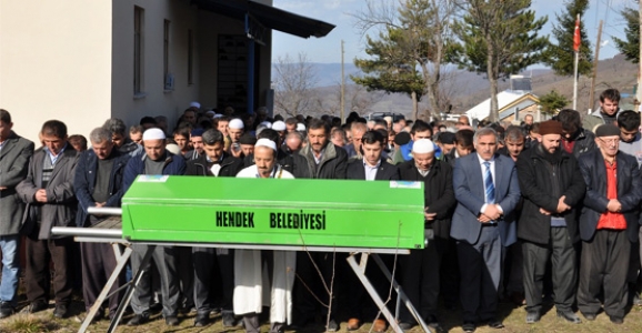 YANİÇ TOPRAĞA VERİLDİ