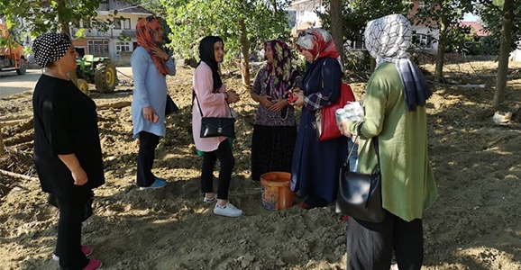  Yardımlar Düzce’de