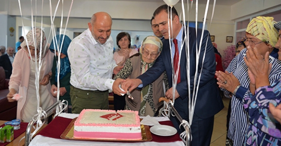 YAŞLILAR UNUTULMADI