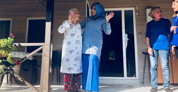 Yaşlısını Seven ve Sahip Çıkan Bir Milletiz