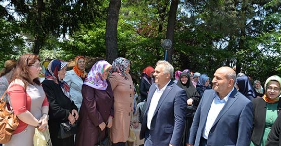 YENİ TÜRKİYE’YE YENİ ANAYASA YAKIŞIR