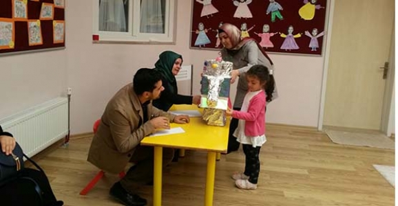 YENİMAHALLE ANAOKULUNDAN YARDIMSEVER MUCİTLER PROJESİ