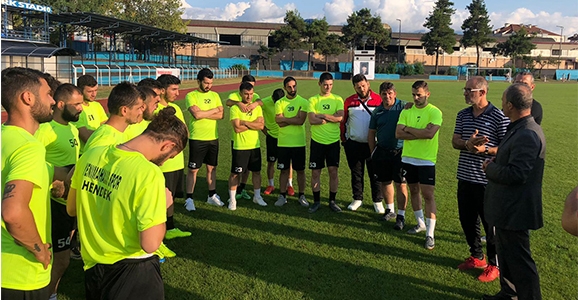 Yenimahallespor Top Başı Yaptı