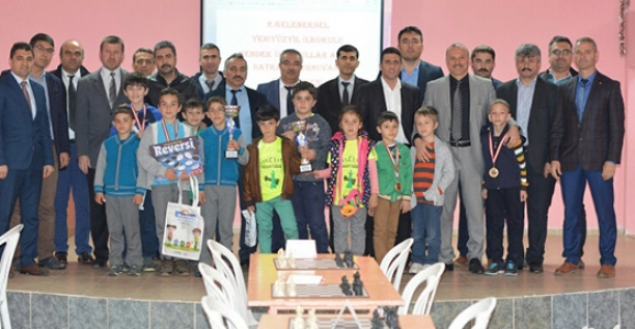 YENİYÜZYIL İLKOKULUNDAN TURNUVAYA EV SAHİPLİĞİ