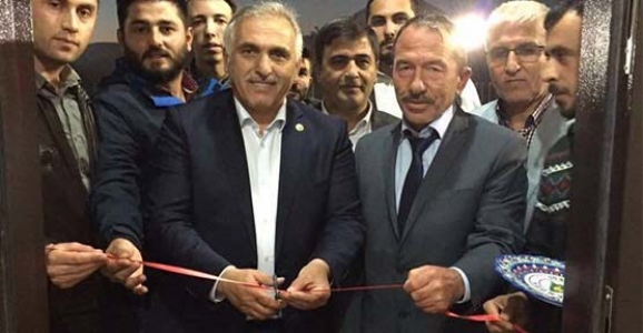 YEŞİLLER GENÇLİKSPOR TESİSLERİ DUALARLA HİZMETE AÇILDI