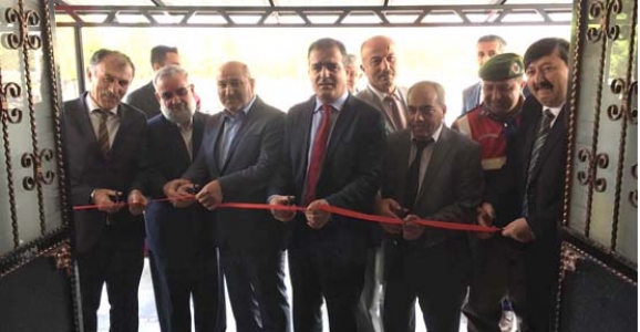 YEŞİLYURT İMAM HATİP ORTAOKULU AÇILDI