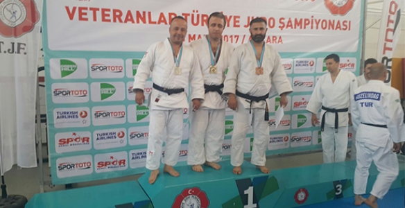 YILDIZ VETERAN JUDO TÜRKİYE ŞAMPİYONU