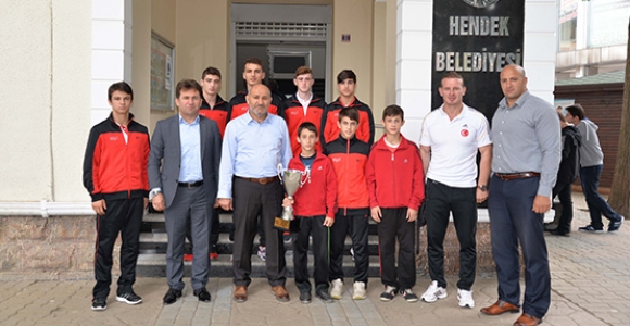 YILDIZLAR AVRUPA ŞAMPİYONASI BAŞLIYOR