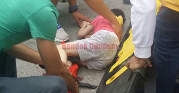 YOLA FIRALAYAN ÇOCUK YARALANDI