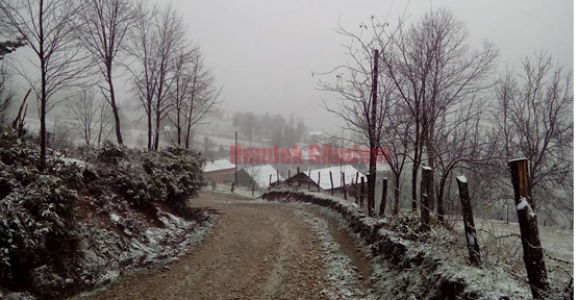 YÜKSEKLERDE KAR YAĞIŞI BAŞLADI