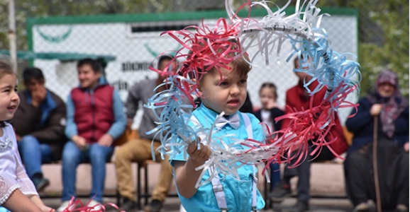 Zirvede 23 Nisan Bayramı Kutlandı