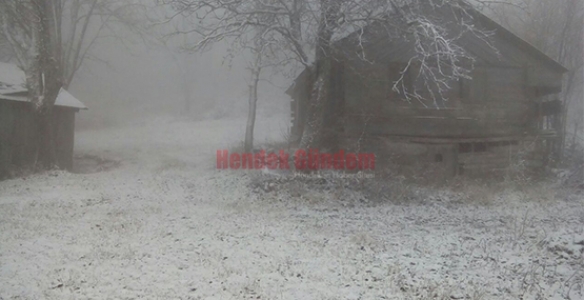 ZİRVE’DE KAR BAŞLADI