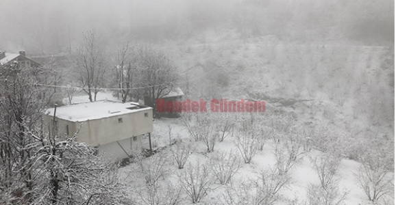 Zirvede Kar yeniden başladı