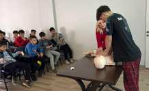 Sporculara Sağlık Eğitimi Verildi