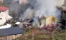 Ev ve Samanlık Küle Döndü