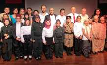 Hendek Belediyesi Oda Tiyatrosundan Türkiye’de İlk