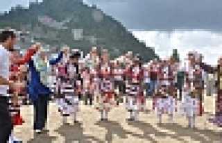 108. DİKMEN YAYLA ŞENLİĞİ YAPILDI