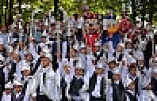 154 Sünnet Çocuğuna Bisiklet