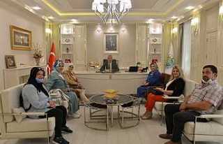 MHP Kadın Kolları Başkanları Hendek’te Buluştu