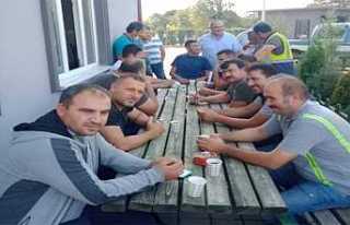 Mesai Arkadaşları ile Hasret Giderdi