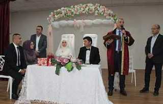 Ayşe ile Orhan Hayatlarını Birleştirdi