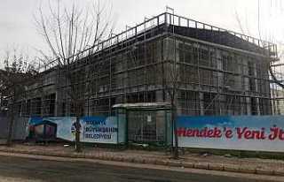 Büyükşehir yatırımları salgına rağmen hız...