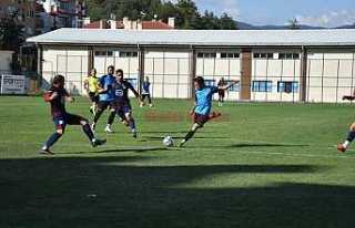 Hendekspor, Zonguldak Kömürspor’u 3-0 mağlup...
