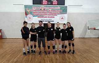 Sakura Voleybol Takımı 3-1Galip