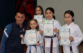 Hendekli Karateciler Terfi Etti