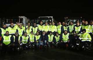 Başkan Yüce Büyükşehir’in Kar Timi İle Buluştu