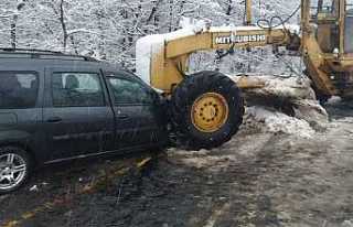 Greyderle Çarpıştı 2 Yaralı