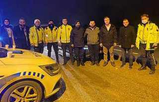 Hendek Ak Parti Gençlik Kolları Yeni Yıla Sahada...