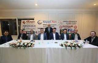 Akyazi.Net 20. Yaş Gününü Dostları ile Birlikte...