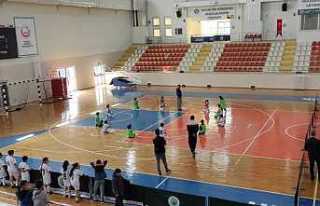 Okul Sporları Çocuk Oyunları Şenliği Başladı