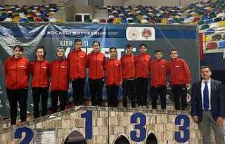 Hendek Belediyesi Karate Takımı Genel Klasmanda...