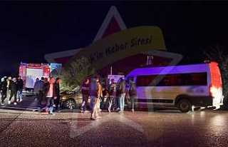 Hendek’te 4 Araç Birbirine Girdi