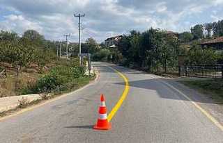 Hendek’te Yol Çizgi Çalışması İle Yollar Daha...