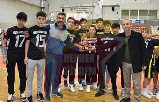 Hendek Anadolu Lisesi Şampiyon