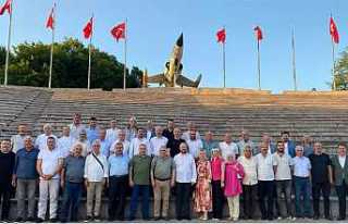 İnci, Dernek Yöneticileriyle Bayraktepe'de...