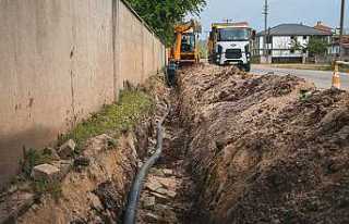 Hendek Uzunçarşı'da Suyun Basınç Sorunu...