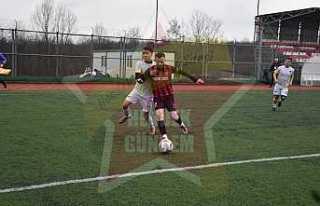 Rasimpaşaspor Gol Düellosunu Kaybetti 3-4