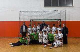 Sakarya Küçük Erkekler Hentbol Müsabakaları Başladı