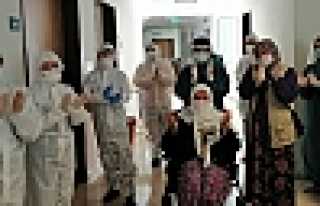 93 Yaşında Koronayı Yendi